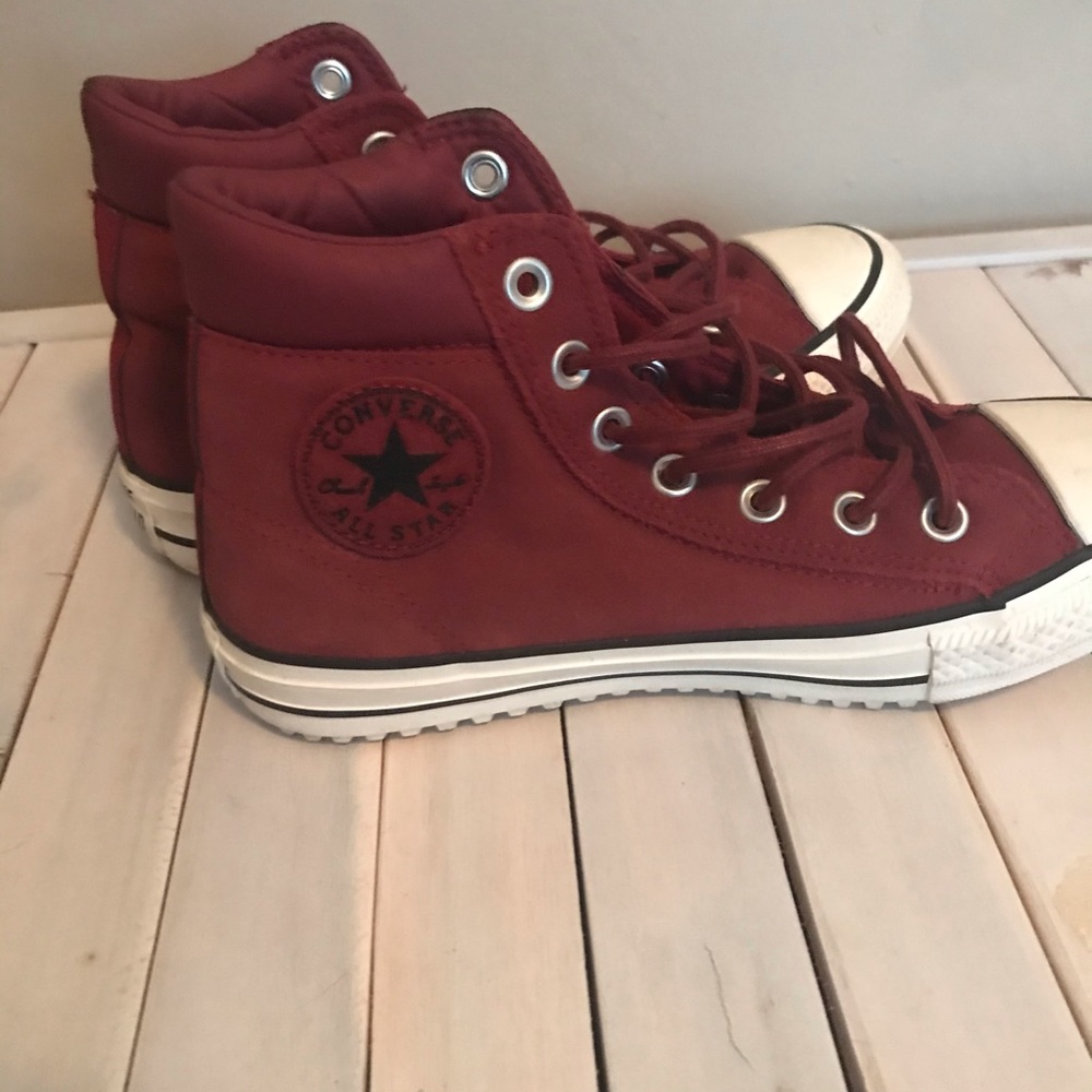 Women’s converse